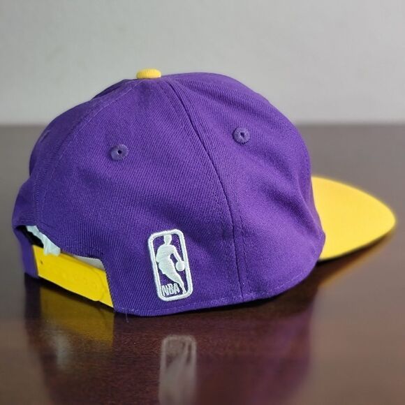New Era NBA Los Angeles Lakers Purple Gold Snapback Hat Baseball Cap Kobe LeBron - Picture 10 of 11